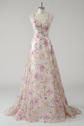 Robe de bal trapèze rose à fines bretelles, motifs floraux et paillettes