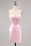 Robe courte moulante rose bonbon pour bal de rentrée, bustier corset en satin avec appliqués