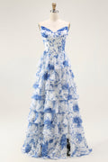 Robe de bal longue trapèze à fleurs bleues et blanches, corset, volants superposés et fente