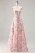 Robe de bal longue trapèze rose à corset, paillettes, fleurs et broderies