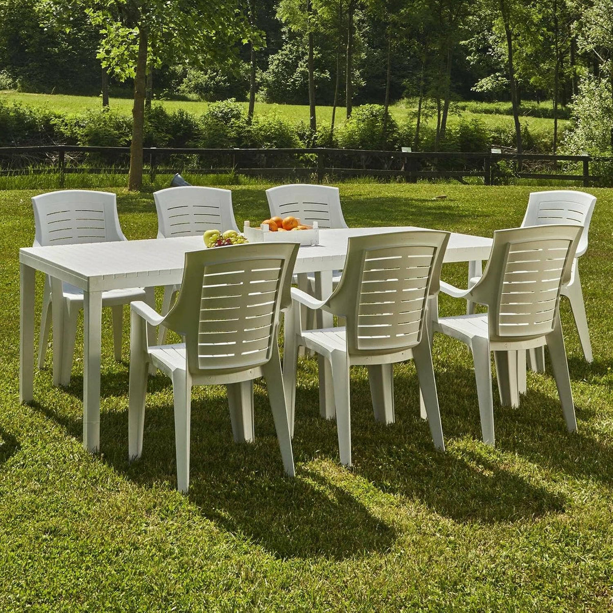 Table à manger, Table d'extérieur Susa, 70 cm, Dmora, 100% Made in Italy, Blanc, Table de jardin extensible